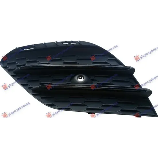 FRONT BUMPER GRILLE WITH BLACK MOULDING (WITH SENSOR HOLE) (CLA-35 AMG)